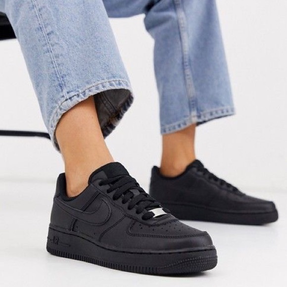 black af1 fits
